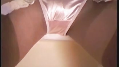 تاریک و دوست داشتنی, ابزار جنسی, سکس با زن بسیار زیبا اقدام